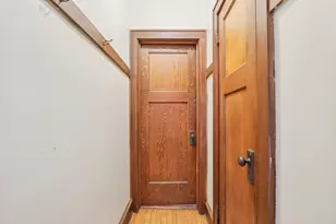 4027 N 24th Pl, Milwaukee, WI 53209 - Photo 11