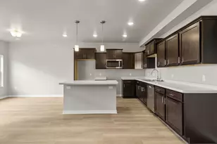 1601 Wildlife Dr, Kewaskum, WI 53040 - Photo 9