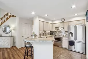 14048 W Waters Edge Trail, New Berlin, WI 53151 - Photo 7