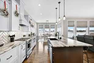 28516 Blue Crane Ct, Racine, WI 53185 - Photo 9