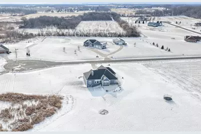 28516  Blue Crane Ct, Racine, WI 53185 - Photo 39