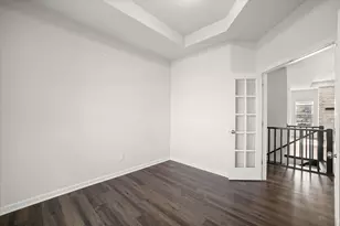 7911 W Oakwood Wy, Franklin, WI 53132 - Photo 25