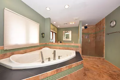 15150  Marilyn Dr, Elm Grove, WI 53122 - Photo 17