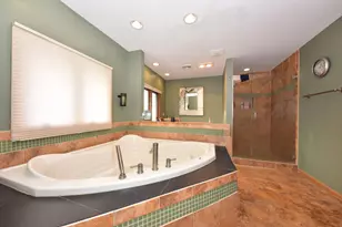 15150 Marilyn Dr, Elm Grove, WI 53122 - Photo 17