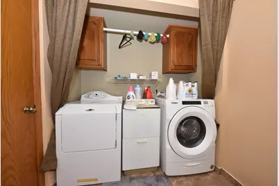 15150  Marilyn Dr, Elm Grove, WI 53122 - Photo 19