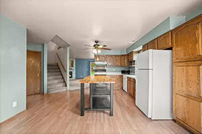 6813  Diane Dr, Newburg, WI 53090 - Photo 9