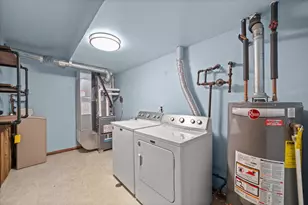 6813 Diane Dr, Newburg, WI 53090 - Photo 31