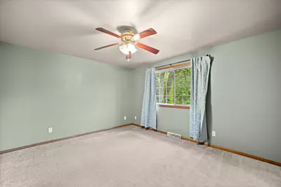 6813  Diane Dr, Newburg, WI 53090 - Photo 27