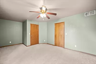 6813  Diane Dr, Newburg, WI 53090 - Photo 25