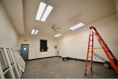 1947 N Dr. Martin Luther King Jr. Dr, Milwaukee, WI 53212 - Photo 5