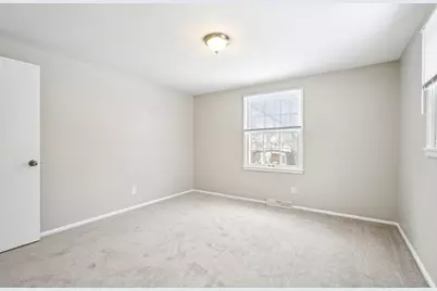 9630 W Rio St, Milwaukee, WI 53225 - Photo 23