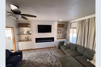 W7884  Hawthorne St, Onalaska, WI 54650 - Photo 3