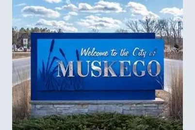 S63W13464  Windsor Rd, Muskego, WI 53150 - Photo 3