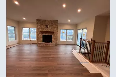 S63W13464  Windsor Rd, Muskego, WI 53150 - Photo 3