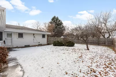7701 S Pine Ave, Oak Creek, WI 53154 - Photo 23