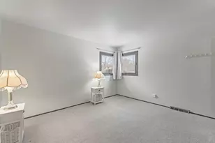 7701 S Pine Ave, Oak Creek, WI 53154 - Photo 11