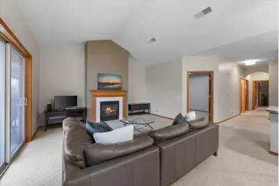 1655  New Port Vista Dr, Port Washington, WI 53024 - Photo 11