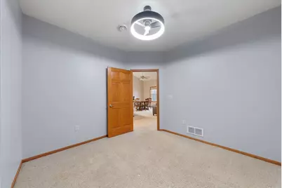 1655  New Port Vista Dr, Port Washington, WI 53024 - Photo 17