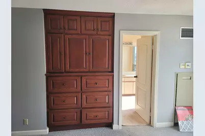 1660 N Prospect Ave #2008, Milwaukee, WI 53202 - Photo 13