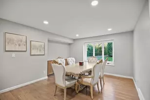 279 High Forest Dr, Grafton, WI 53012 - Photo 17