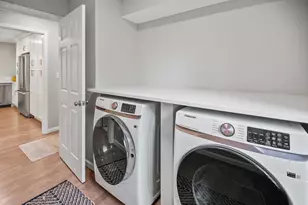 279 High Forest Dr, Grafton, WI 53012 - Photo 21