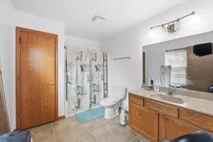 1810 N 19th St., Milwaukee, WI 53205 - Photo 17