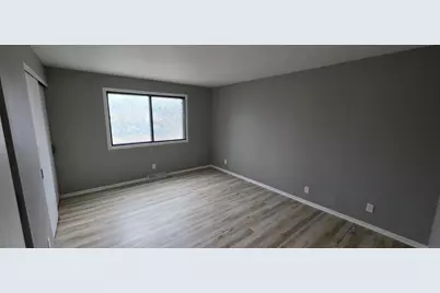 5749  Cambridge Cir #2, Racine, WI 53406 - Photo 11