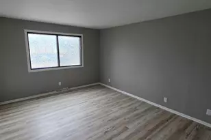 5749 Cambridge Cir, Racine, WI 53406 - Photo 11