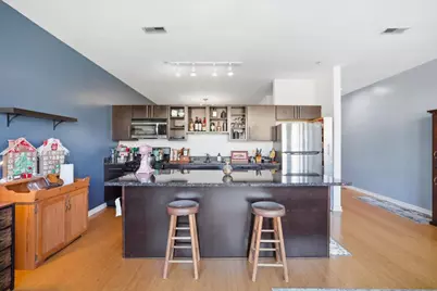 1902 N Commerce St #504, Milwaukee, WI 53212 - Photo 5