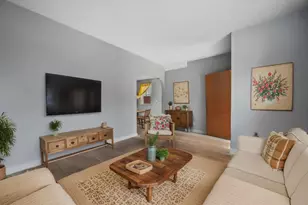 2010 N 31st St, Milwaukee, WI 53208 - Photo 7