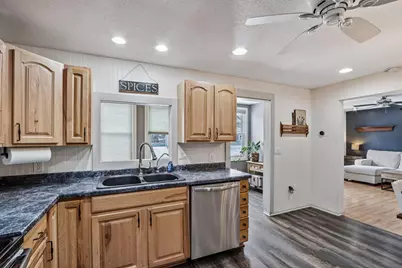 50 E State St, Hartford, WI 53027 - Photo 17