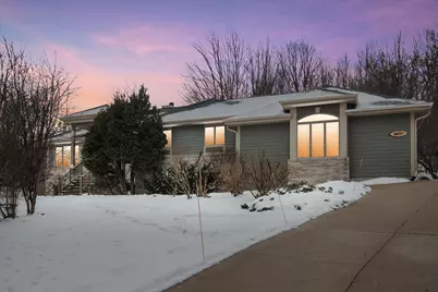 N93W25145  Bittersweet Dr, Lisbon, WI 53089 - Photo 3