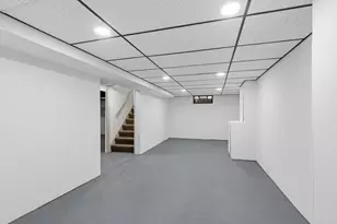 2706 S 48th St, Milwaukee, WI 53219 - Photo 13