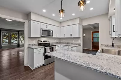 W174N9287  Joper Rd, Menomonee Falls, WI 53051 - Photo 7