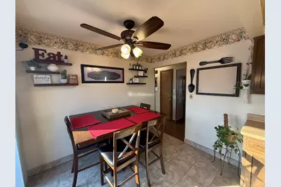 10525 W Rae Ave, Milwaukee, WI 53225 - Photo 15