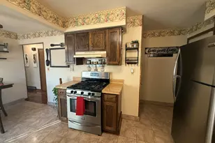 10525 W Rae Ave, Milwaukee, WI 53225 - Photo 19