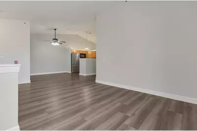 S77W19599  Lakewood Dr, Muskego, WI 53150 - Photo 7