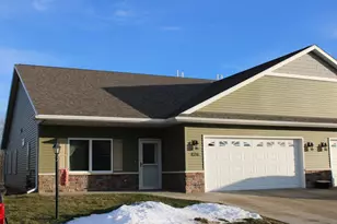 826 Prairie Gdns, Kewaskum, WI 53040 - Photo 1