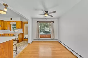 153 N Maple Ave, Slinger, WI 53086 - Photo 7