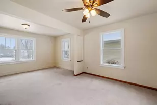 702 N 38th St, Sheboygan, WI 53081 - Photo 5