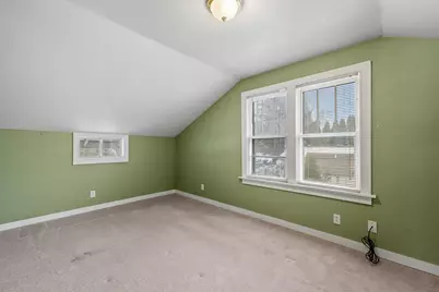 702 N 38th St, Sheboygan, WI 53081 - Photo 11