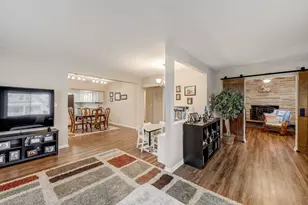 412 N Chicago Ave, South Milwaukee, WI 53172 - Photo 19