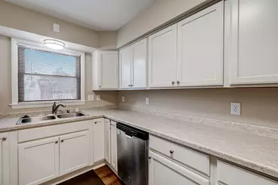 412 N Chicago Ave, South Milwaukee, WI 53172 - Photo 29