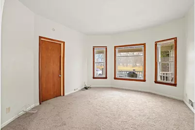 6914  22nd Ave, Kenosha, WI 53143 - Photo 5