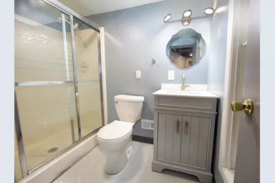 2053 S 91st St, West Allis, WI 53227 - Photo 27