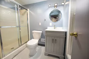 2053 S 91st St, West Allis, WI 53227 - Photo 27