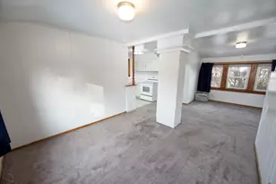 2053 S 91st St, West Allis, WI 53227 - Photo 19