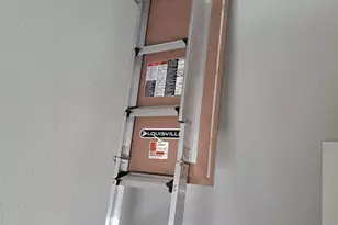 3219 W Lynndale Ave, Greenfield, WI 53221 - Photo 11