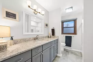 25924 Bennington Dr, Racine, WI 53185 - Photo 15