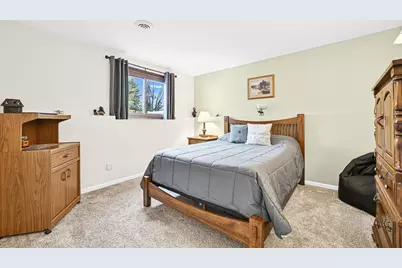 25924  Bennington Dr, Racine, WI 53185 - Photo 23